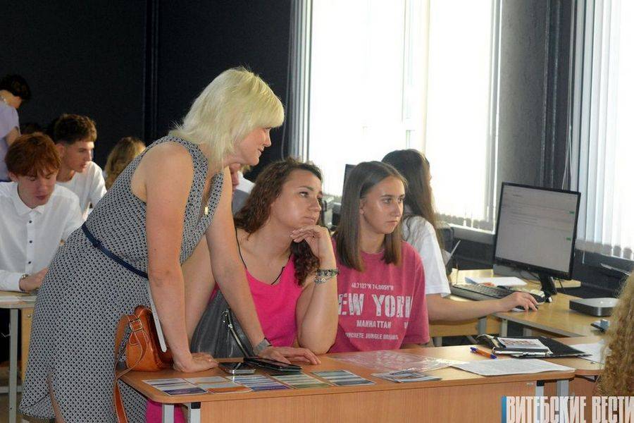 Фоторепортаж. Как в ВГТУ проходит вступительная кампания
